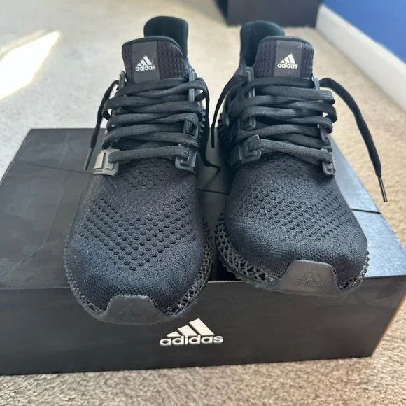 Adidas Black Running Shoes - Picture 2 of 8